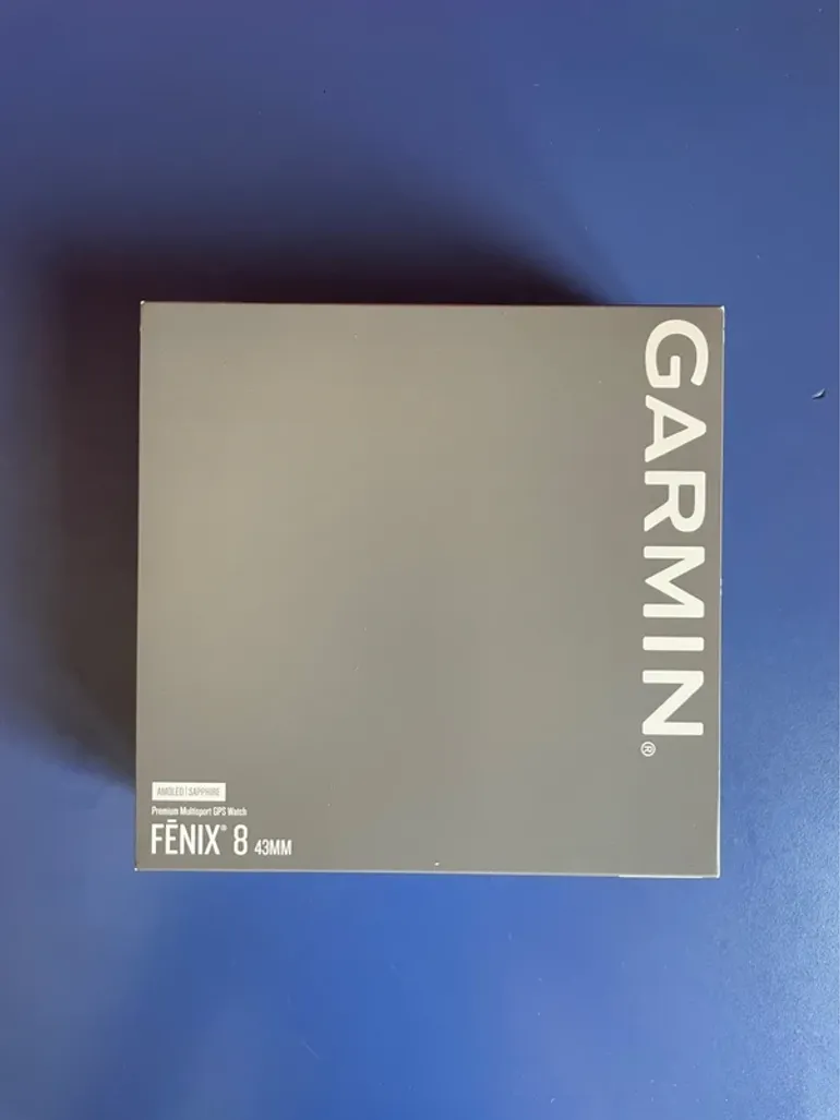 Garmin Fenix 8 43mm Sapphire 2024 bike d'occasion — image 1 sur 2