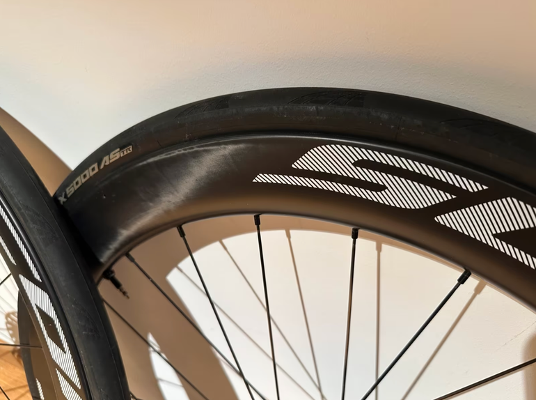 Used Scope R5a Disc Wheelset Carbon Shimano 2025 bike — image 2 of 4