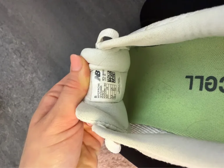 New Balance FuelCell Propel v4 bike de segunda mano — imagen 4 de 5