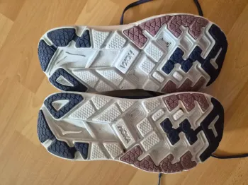 Brugt Hoka Laufschuhe Gr. 41, 5 bike — billede 4 af 4