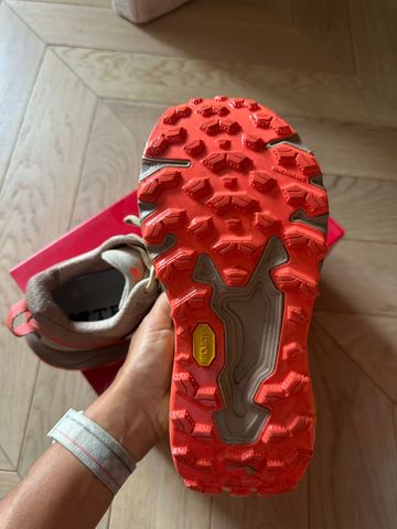 New Balance Hierro bike usato — immagine 3 di 5