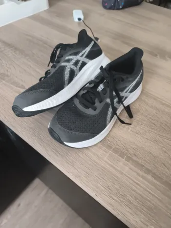 Asics Running Shoes taille 39 bike de segunda mano