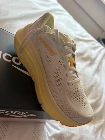 Used Saucony Guide 19 bike — image 5 of 9