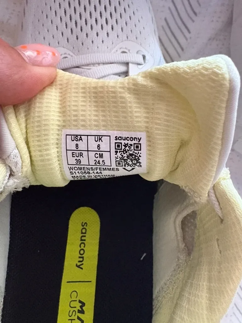 Used Saucony Guide 19 bike — image 8 of 9