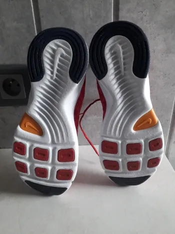 Nike Baskets femme Pointure 40 bike usato — immagine 6 di 9