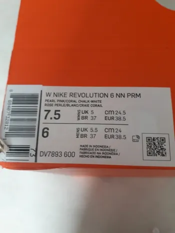 Rose Nike Baskets femme clair bike d'occasion — image 8 sur 8