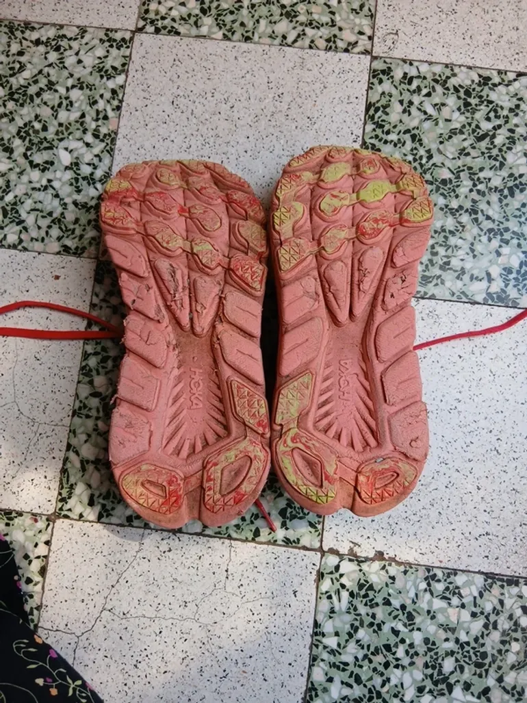 Hoka Rincon 3 bike usato — immagine 4 di 8