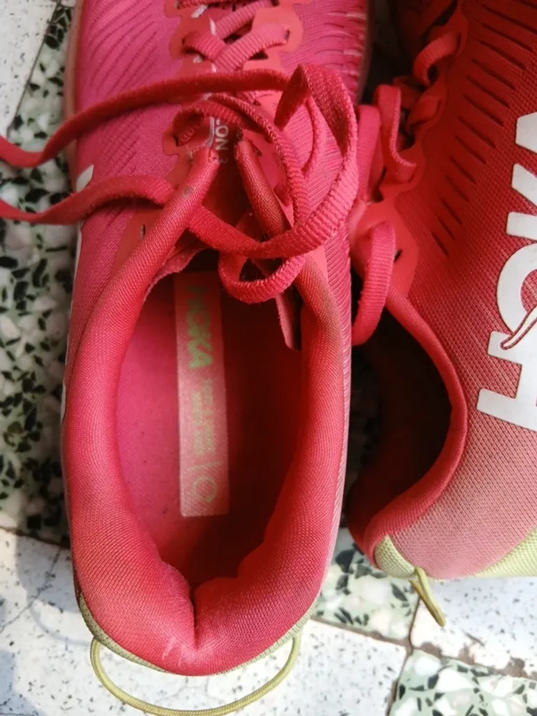 Hoka Rincon 3 bike usato — immagine 5 di 8