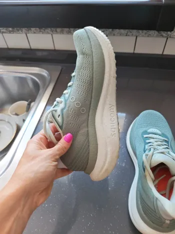Saucony Triumph 23 bike d'occasion — image 4 sur 4