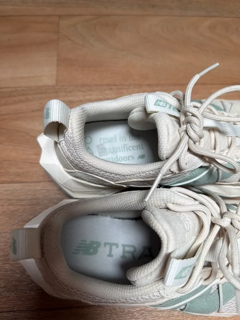 New Balance Tektrel bike d'occasion — image 3 sur 4