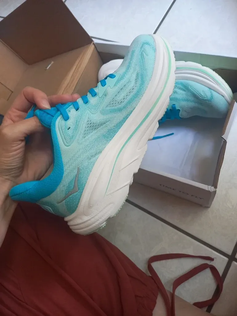 Hoka Clifton 10 bike d'occasion — image 3 sur 6