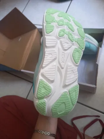 Hoka Clifton 10 bike d'occasion — image 4 sur 6