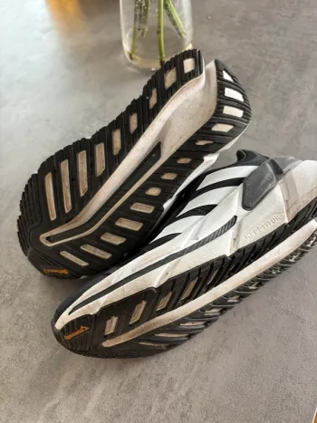 Adidas Adistar CS bike d'occasion — image 3 sur 5