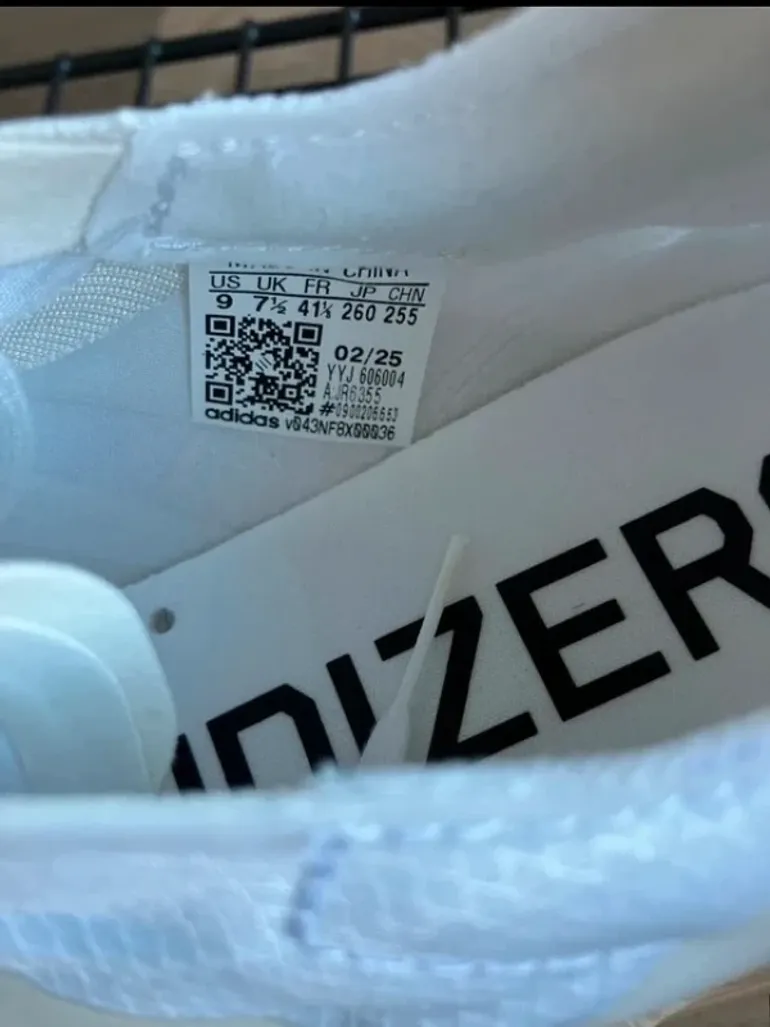 Pro Adizero Adios 4 bike d'occasion — image 9 sur 9