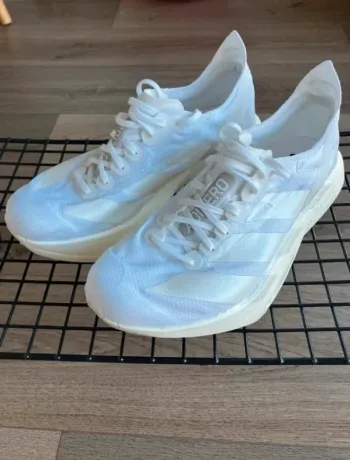 Pro Adizero Adios 4 bike d'occasion — image 3 sur 9