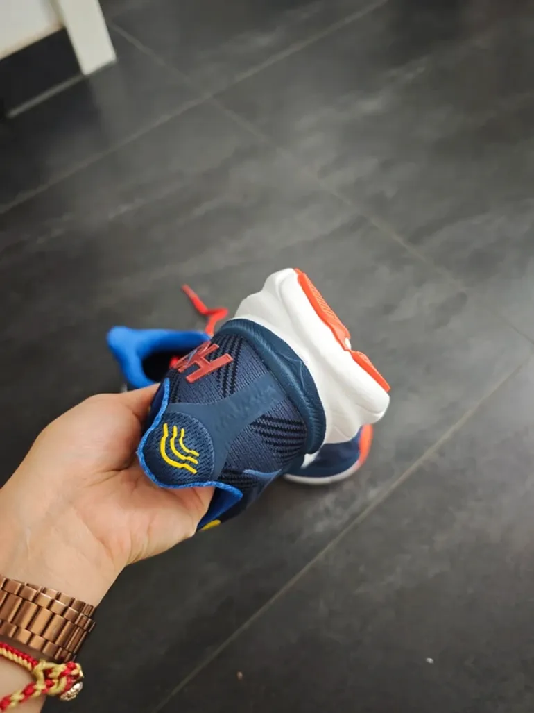 Hoka Clifton 9 bike d'occasion — image 6 sur 8