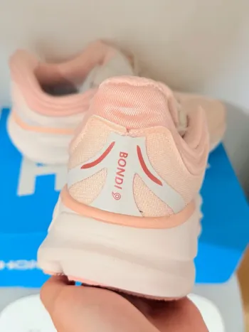 Hoka Bondi 9 bike d'occasion — image 7 sur 15