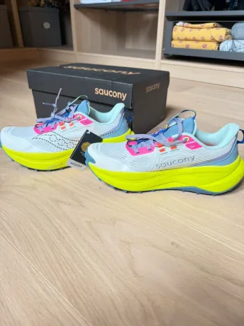 Saucony Xodus Ultra 4 bike d'occasion — image 5 sur 7