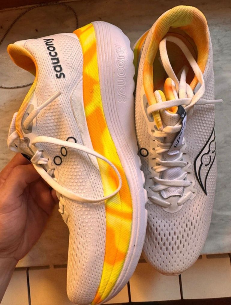Brugt Saucony Endorphin Trainer 2026 bike — billede 3 af 10