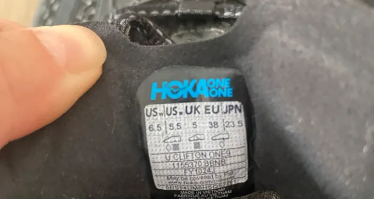 Hoka Shoes bike d'occasion — image 4 sur 4