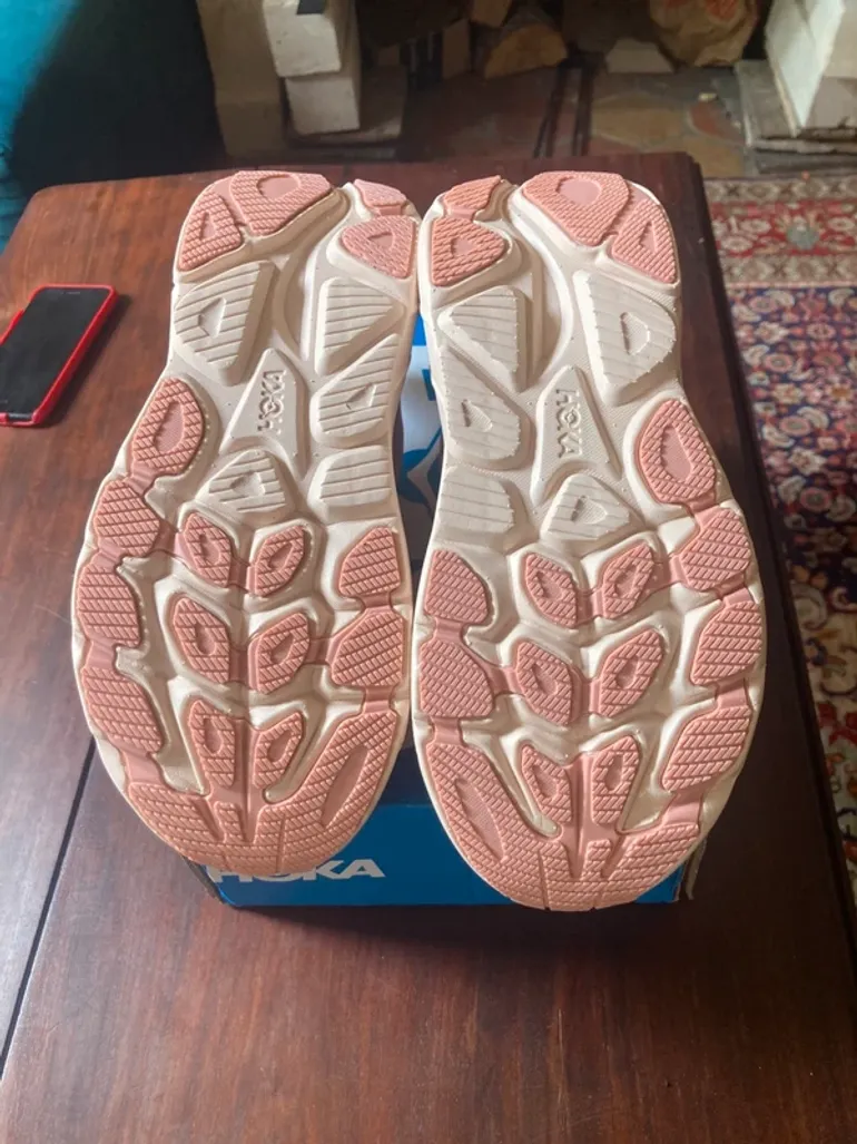 Hoka Clifton 10 bike d'occasion — image 4 sur 5