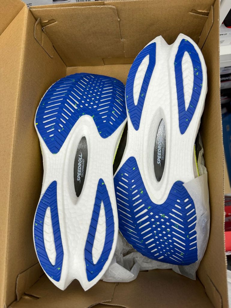 Saucony pro 4 2025 bike d'occasion — image 2 sur 5