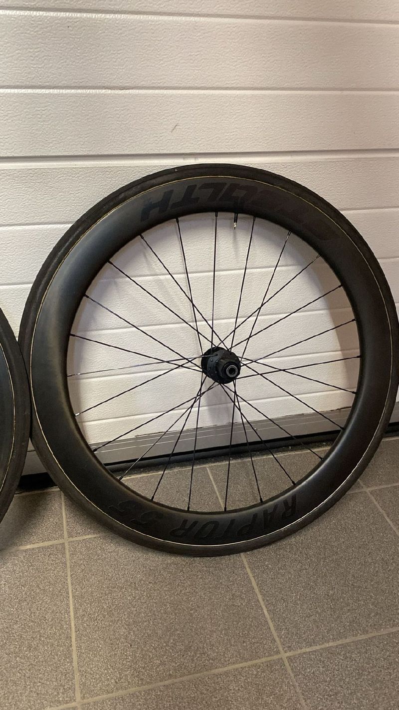 Stealth Carbon Wheels 55mm 2025 bike de segunda mano — imagen 2 de 5