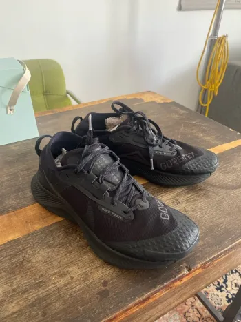 Nike Pegasus Trail Goretex bike de segunda mano