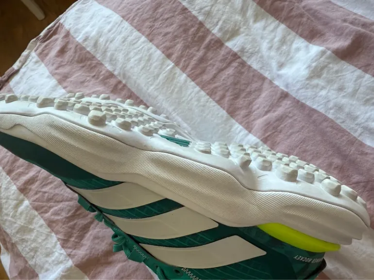 Used Adidas Power Hockey bike — image 6 of 6