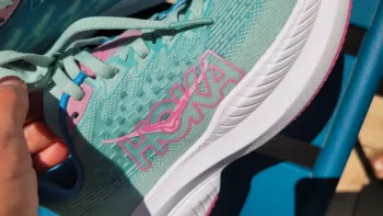 Hoka Mach 6 bike d'occasion — image 3 sur 9