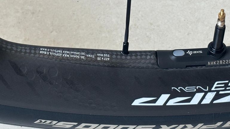 Gebrauchtes Zipp 353 NSW AXS with Sensor and Continental GP 5000 STR 30 mm Tubeless 2026 bike — Bild 4 von 8