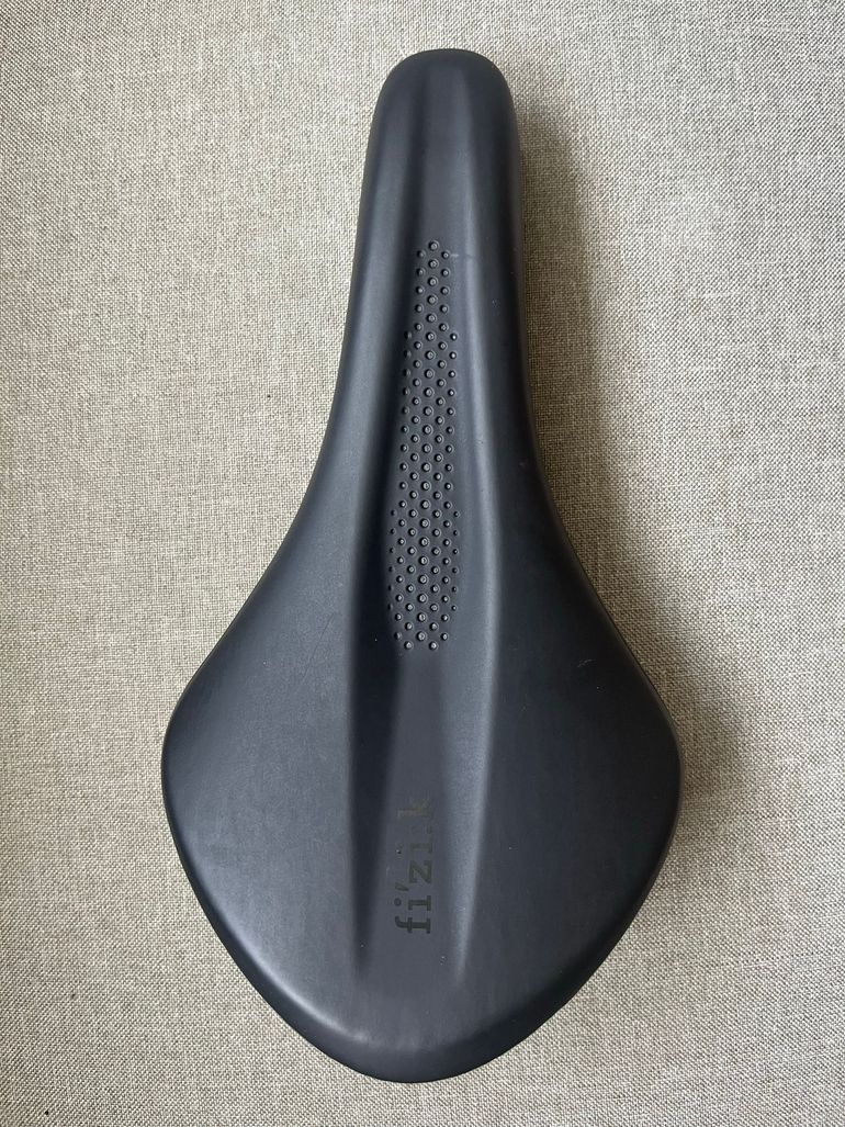 Fizik Sattel bike d'occasion — image 1 sur 4