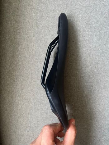 Fizik Sattel bike d'occasion — image 4 sur 4