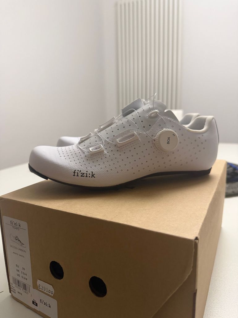 Fizik Tempo Decos Carbon 2026 bike d'occasion — image 1 sur 6