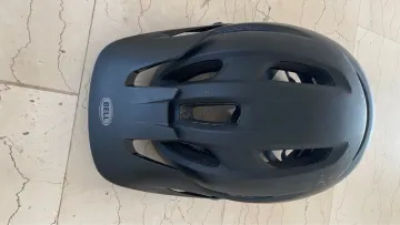 Used Bell Forty S Cycling Accessories