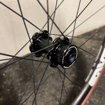 Used Enve SES 3.4 Wheelset 2023 bike — image 6 of 9