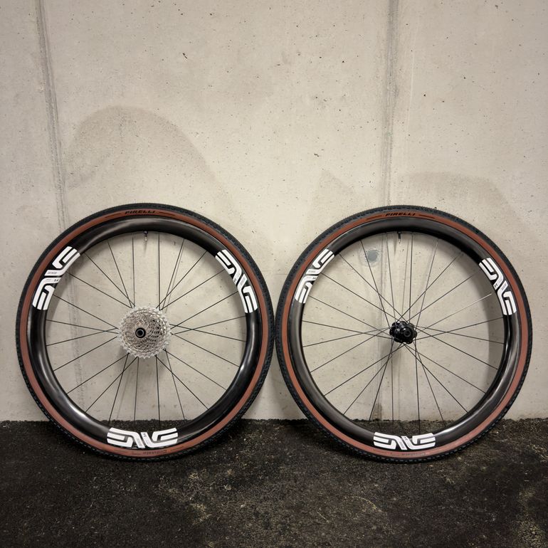 Used Enve SES 3.4 Wheelset 2023 bike — image 1 of 9