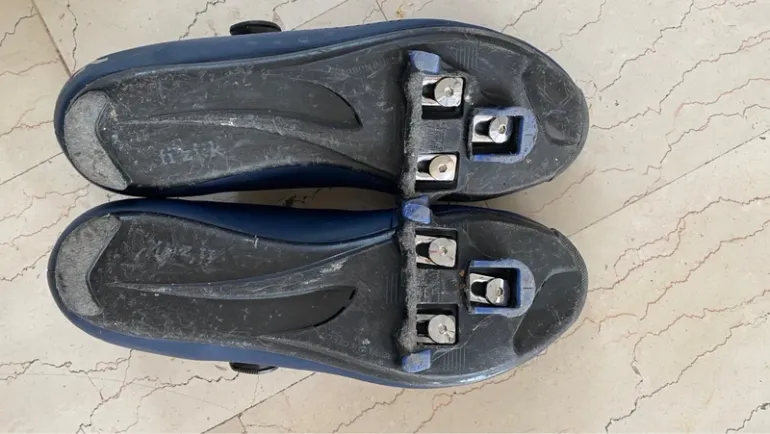 Fizik Scarpe Blu 44 bike d'occasion — image 4 sur 4