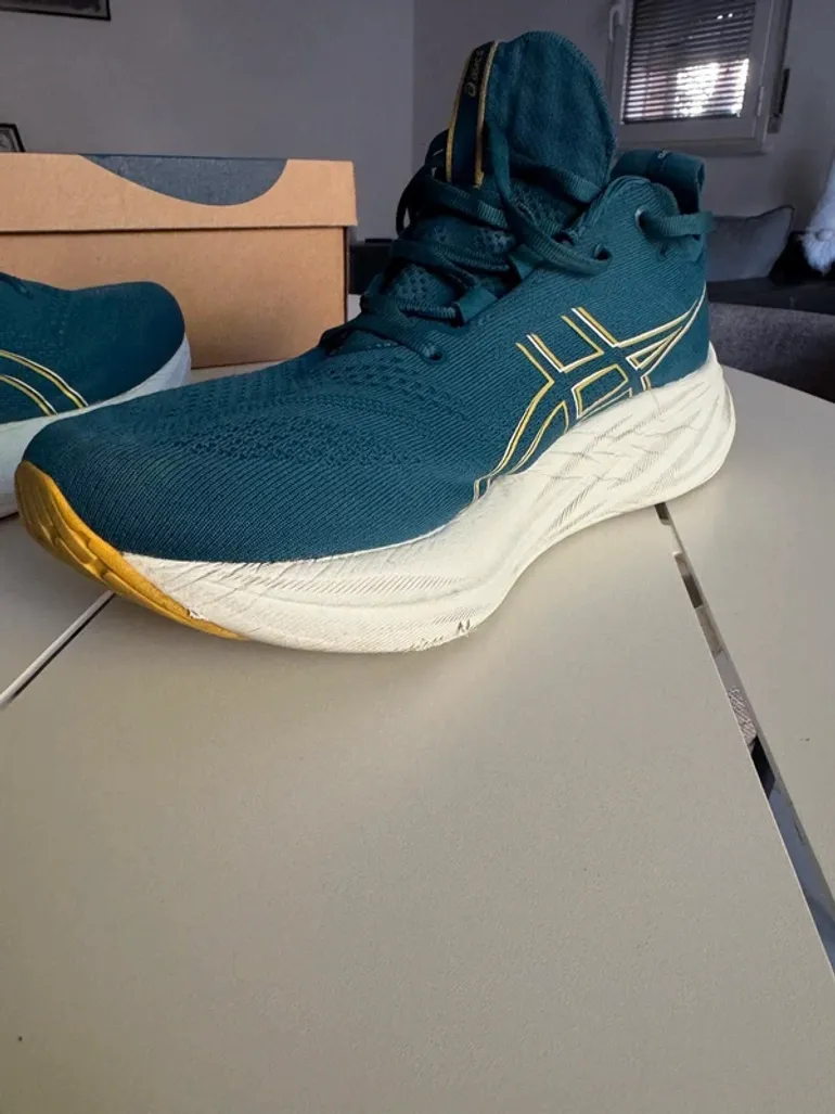 Brugt Adidas Gel Nimbus 26 bike — billede 4 af 5
