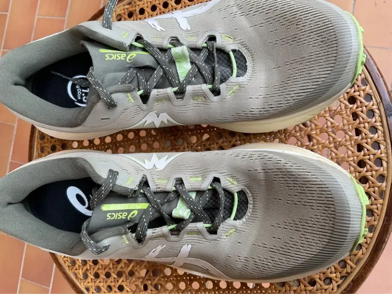 Asics Fuji Lite 6 bike d'occasion — image 6 sur 8