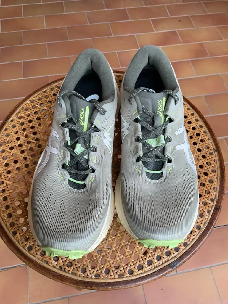 Asics Fuji Lite 6 bike d'occasion — image 3 sur 8