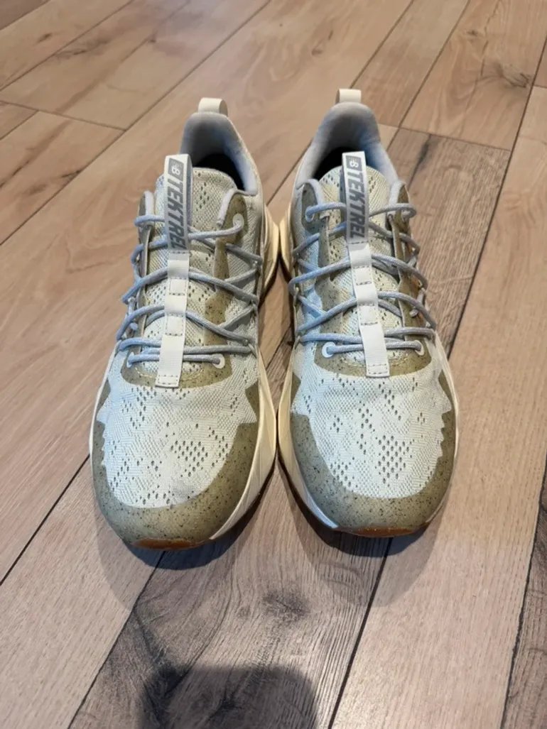 New Balance Tektrel bike d'occasion — image 2 sur 8