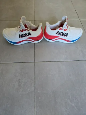 Brugt Hoka Skyward X bike — billede 2 af 8