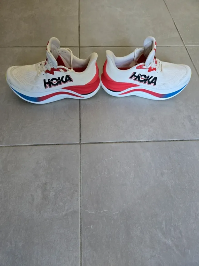 Brugt Hoka Skyward X bike — billede 2 af 8