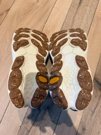 New Balance Fresh Foam X More Trail V3 bike d'occasion — image 5 sur 5