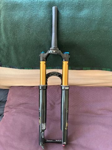 Used Fox 34 SL Fork 2024 bike — image 2 of 4