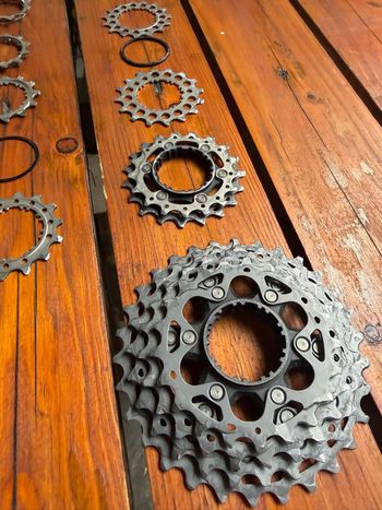Shimano Dura Ace CS-R9200 11-30 2025 bike de segunda mano — imagen 4 de 5