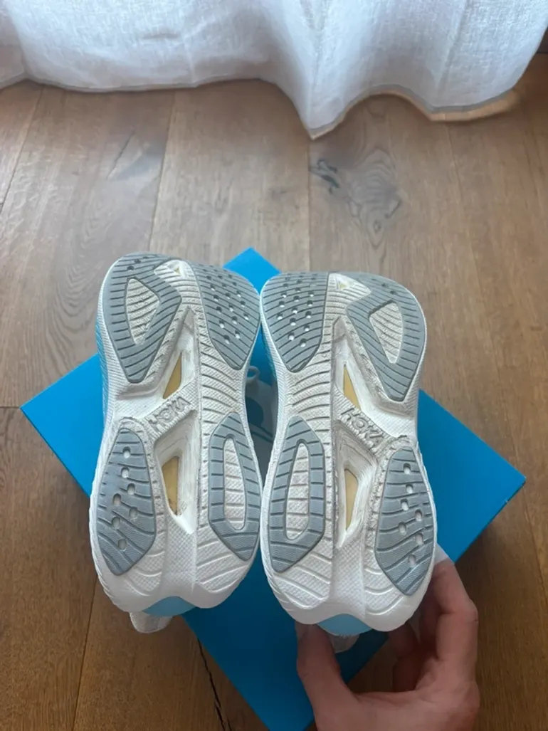 Hoka Mach X3 bike d'occasion — image 5 sur 5