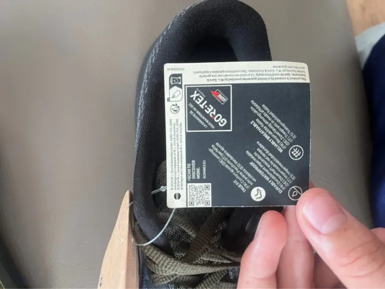 Asics GT-2000 13 GTX bike d'occasion — image 12 sur 13