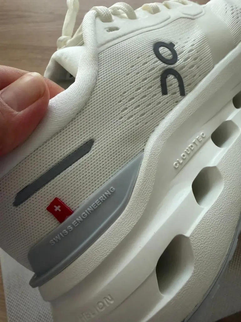 Gebrauchtes On Running Cloudrunner 3 bike — Bild 4 von 7